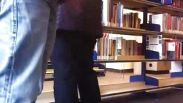 Sex bez rejestracji Moja pięść wszystkie 2 mamuski czterdziestki