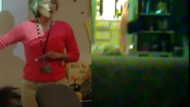 Sex bez rejestracji W środku retube mamuski basenu