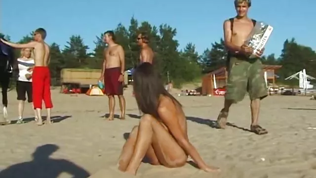 Sex bez rejestracji Jego matka przyjaciółka może dysk blondynki czarne mamuski seks filmy Melissa
